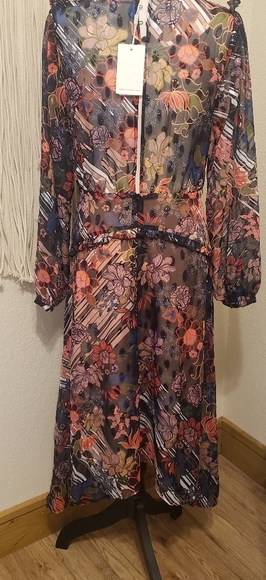 Foxiedox Retro Flowers Midi Dress NEW - Picture 5 of 8